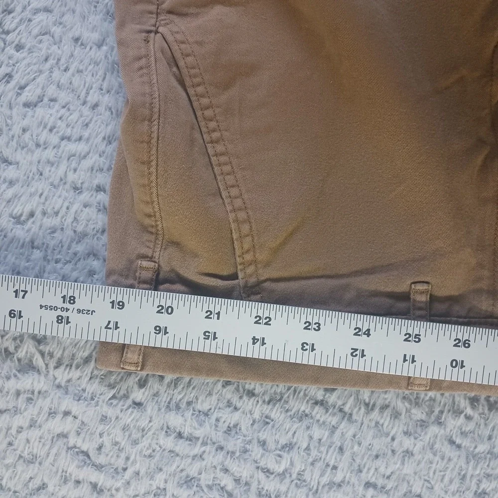 Levi's Khaki Straight Leg Chino Pants Mens 33x29 (Tag 34x32) Casual Work 2 Horse